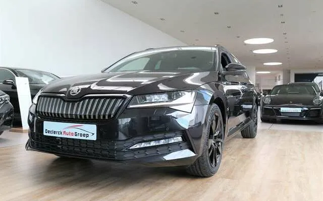 Skoda Superb 1.4TSI PLUGIN HYBRID iV*DSG*SPORTLINE*37G/KM*ST Image 1