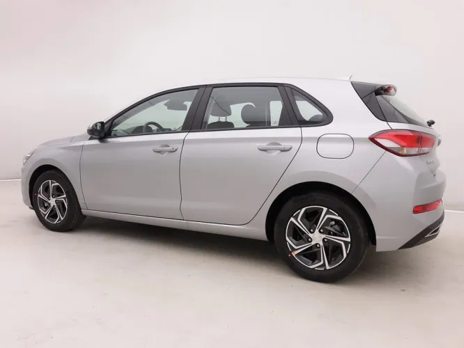 Hyundai i30 1.0i 120 5D Twist Plus + GPS Carplay + Camera +  Image 3